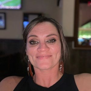 Meet your Posher, Jaclyn